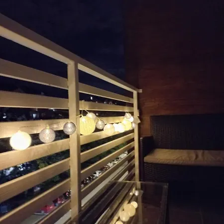 Apartment Twins
